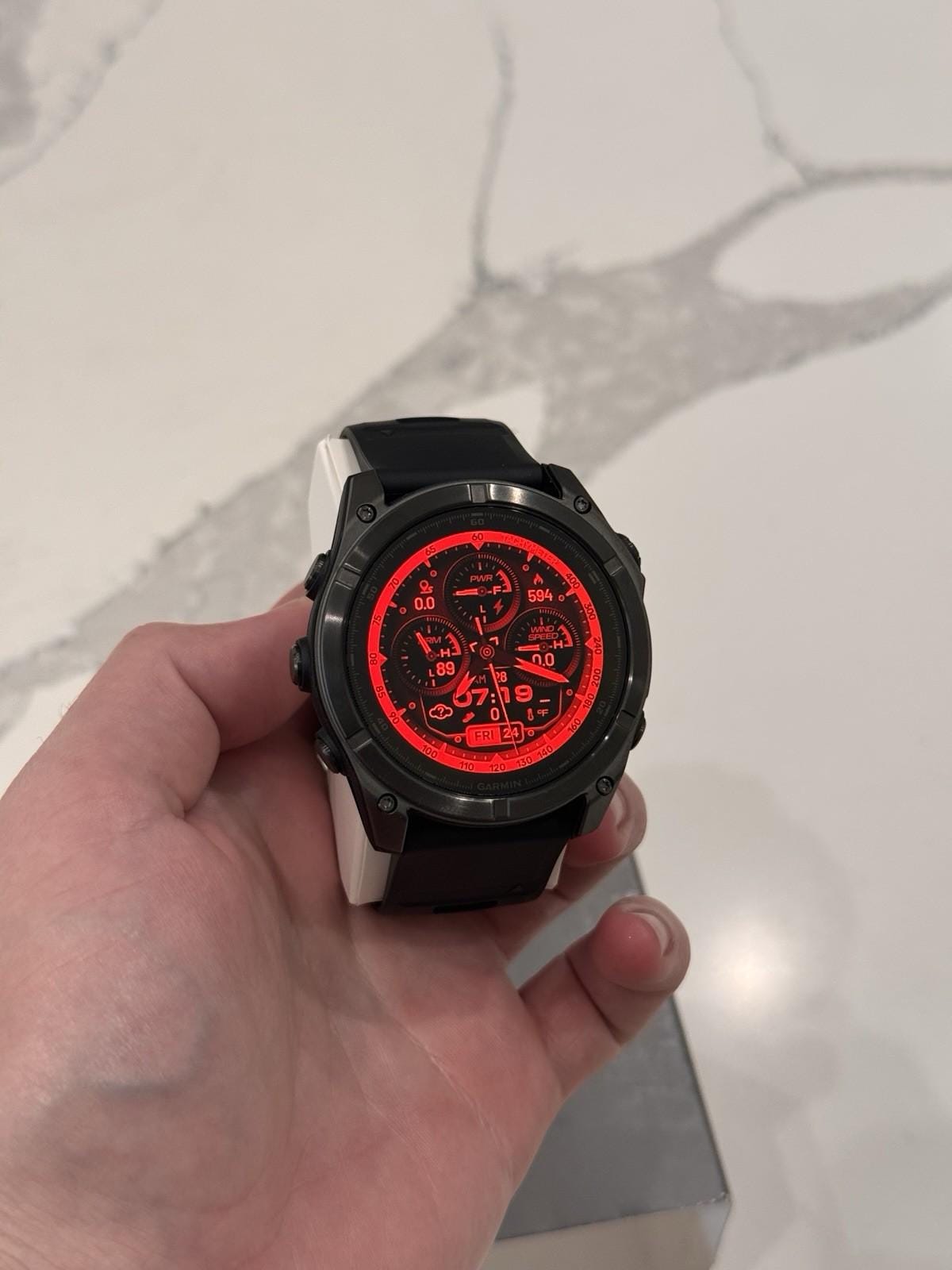 Garmin fenix 8 AMOLED Sapphire 51mm Smartwatch (Carbon Gray) Premium Multisport