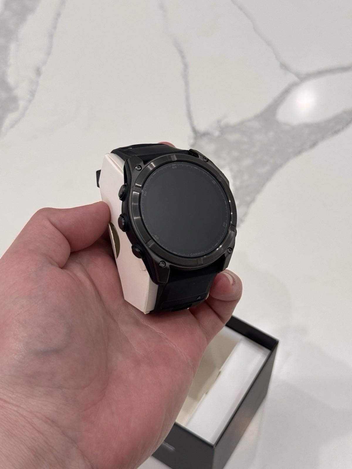 Garmin fenix 8 AMOLED Sapphire 51mm Smartwatch (Carbon Gray) Premium Multisport
